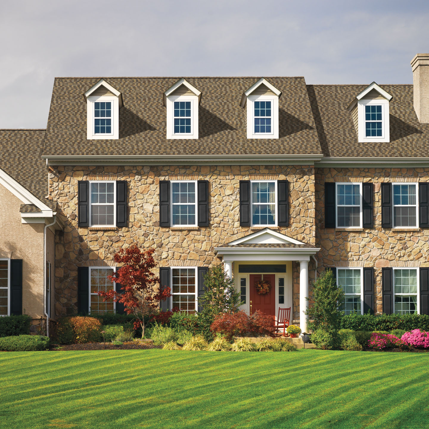 Architectural Shingles in 2022: Powerful Strength, Style, and Options